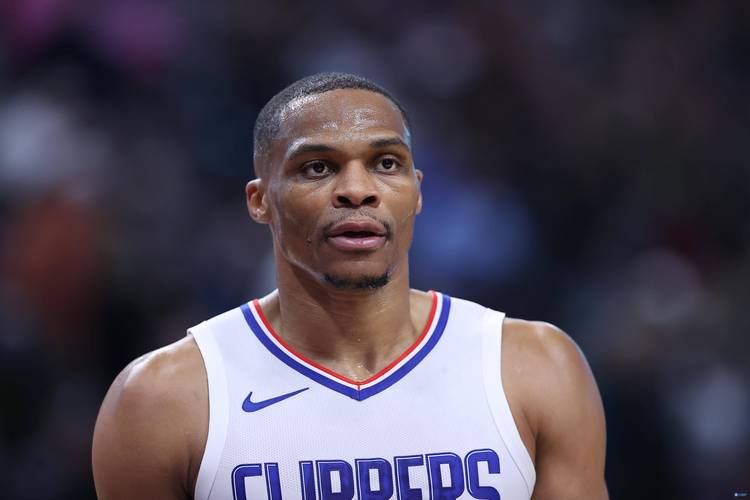 选择在伯纳乌领德国骑士十字勋章，克罗斯：皇马一直是我的家（将领奖地点定在伯纳乌，克罗斯获颁德国骑士十字勋章：皇马一直是我的家）