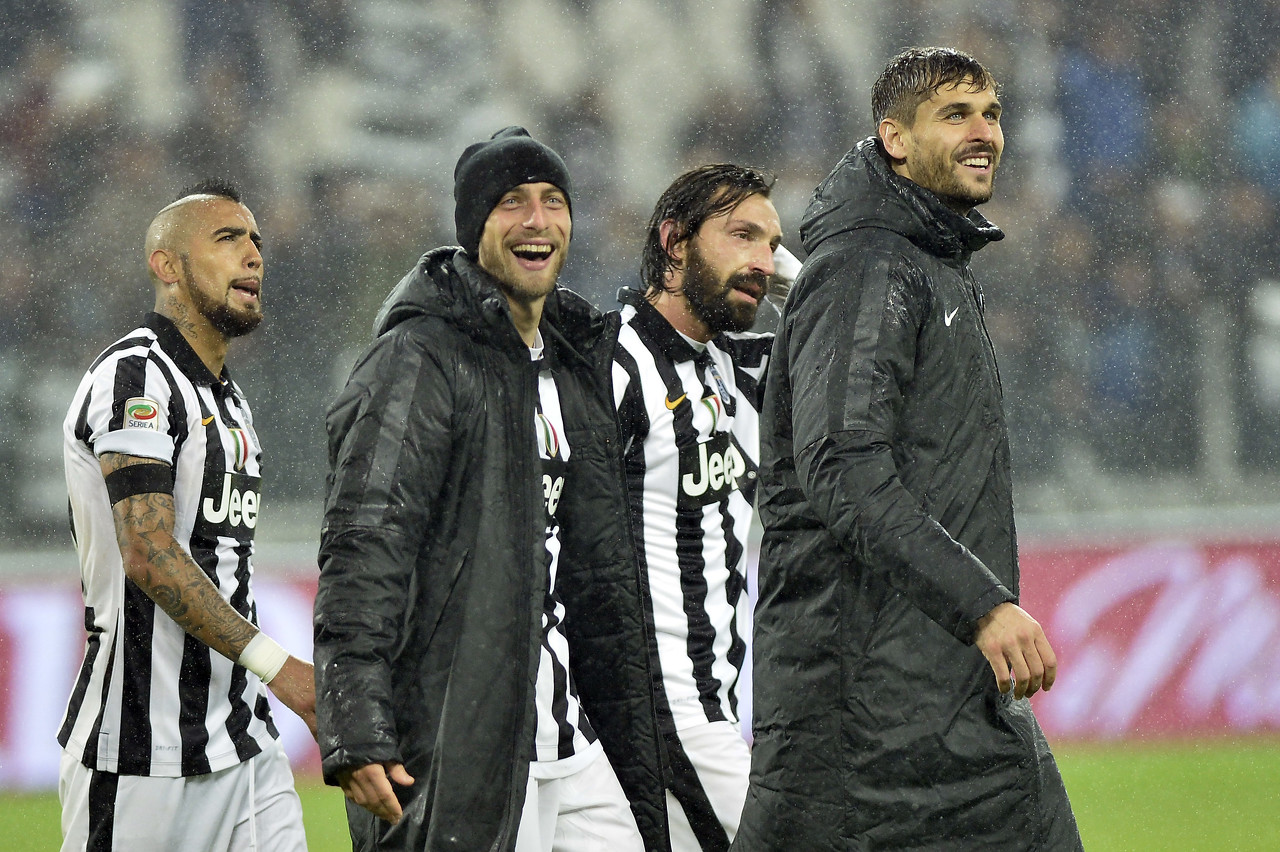 队记：国王主场被掘金血洗，球迷对老板高喊“卖掉球队”（队记：国王主场惨败于掘金，球迷齐声要求老板卖队）