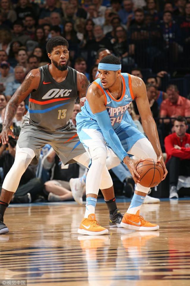 哈兰德造三球单骑救主震撼全场（哈兰德连造三球，力挽狂澜引爆全场）