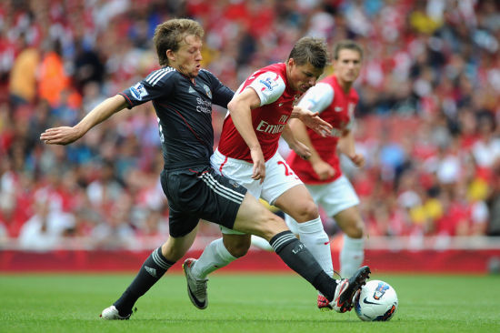 保罗超越费舍尔升至NBA常规赛胜场数历史第九位（保罗常规赛胜场数超越费舍尔，跻身NBA历史第九位）