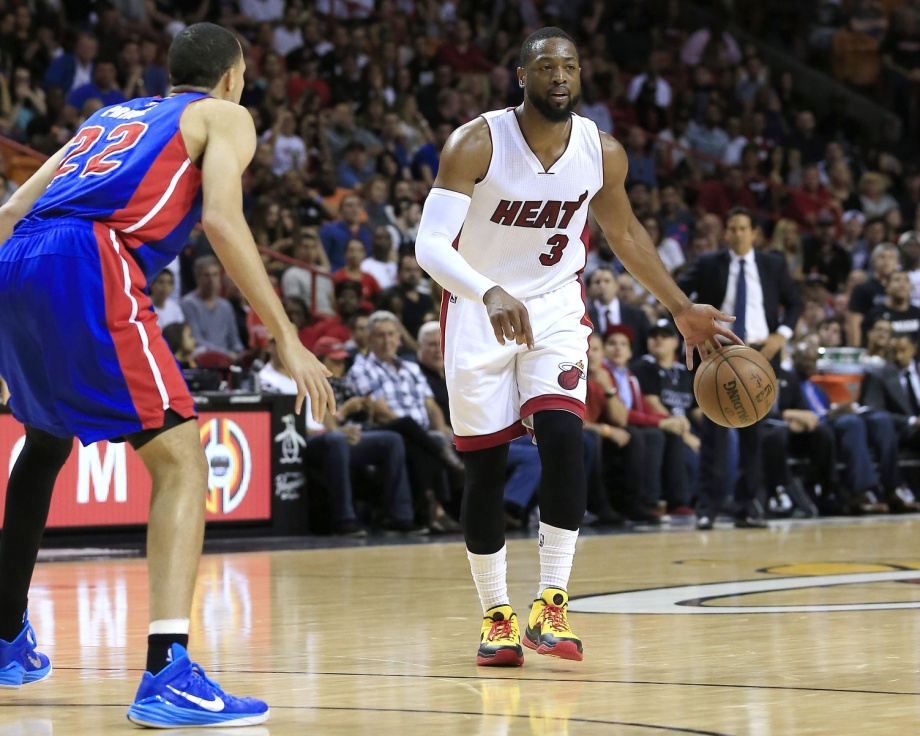 英超半场：穆里略破门，热苏斯进球被吹，森林1-0利物浦（英超半场战报：穆里略建功，热苏斯进球被判无效，森林暂时1-0领先利物浦）