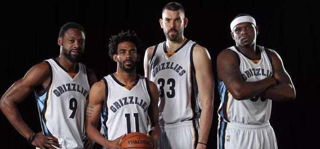 塞维利亚主帅：姆巴佩、维尼修斯和贝林是世界上最好的三名球员（塞维利亚主帅：姆巴佩、维尼修斯和贝林当属世界前三）